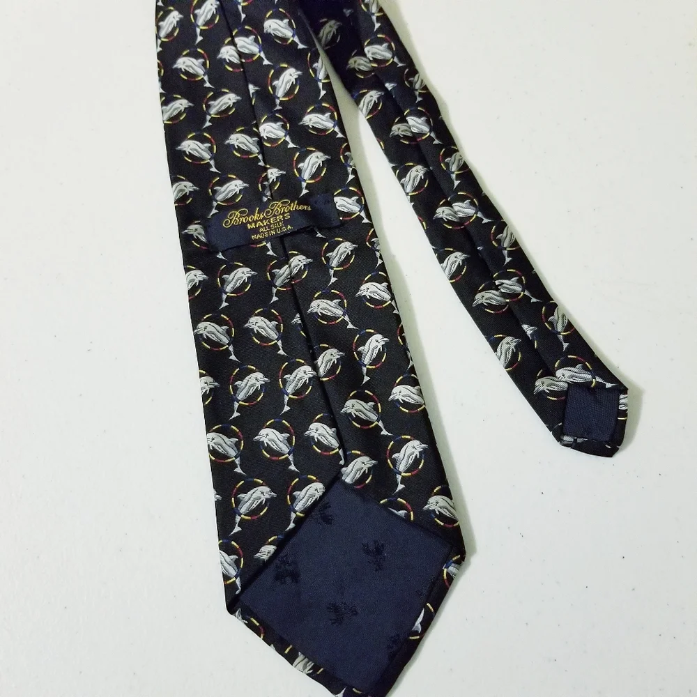 Brooks Brothers Men's Silk Tie Dolphins Hoop 55 In Classic